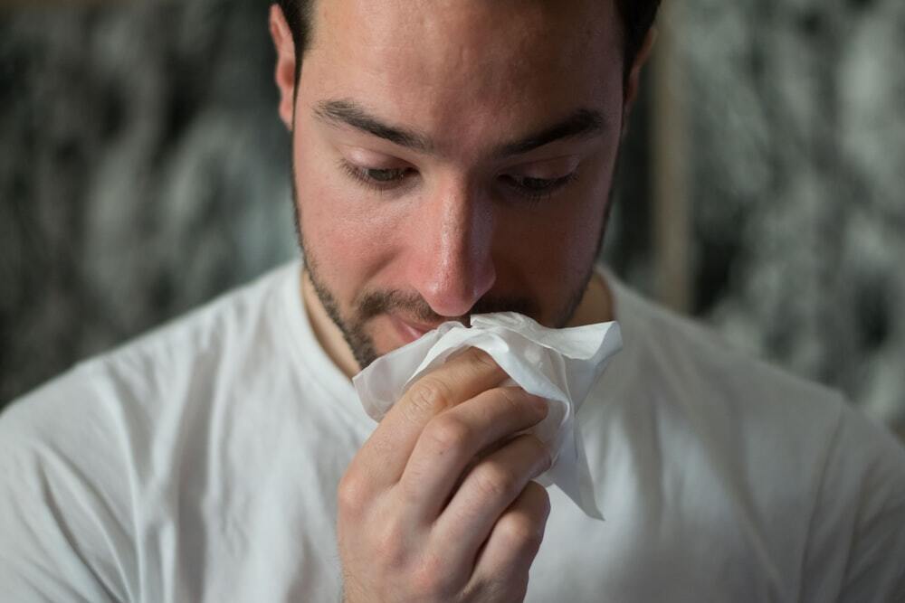 WHAT ARE ALLERGIES SYMPTOMS?